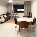 Hhh Enjoy With 7th Floor Views And Comfort, Free Parking