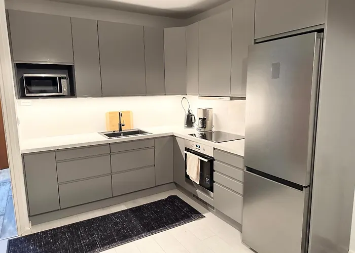 아파트 Hhh Enjoy With 7th Floor Views And Comfort, Free Parking *